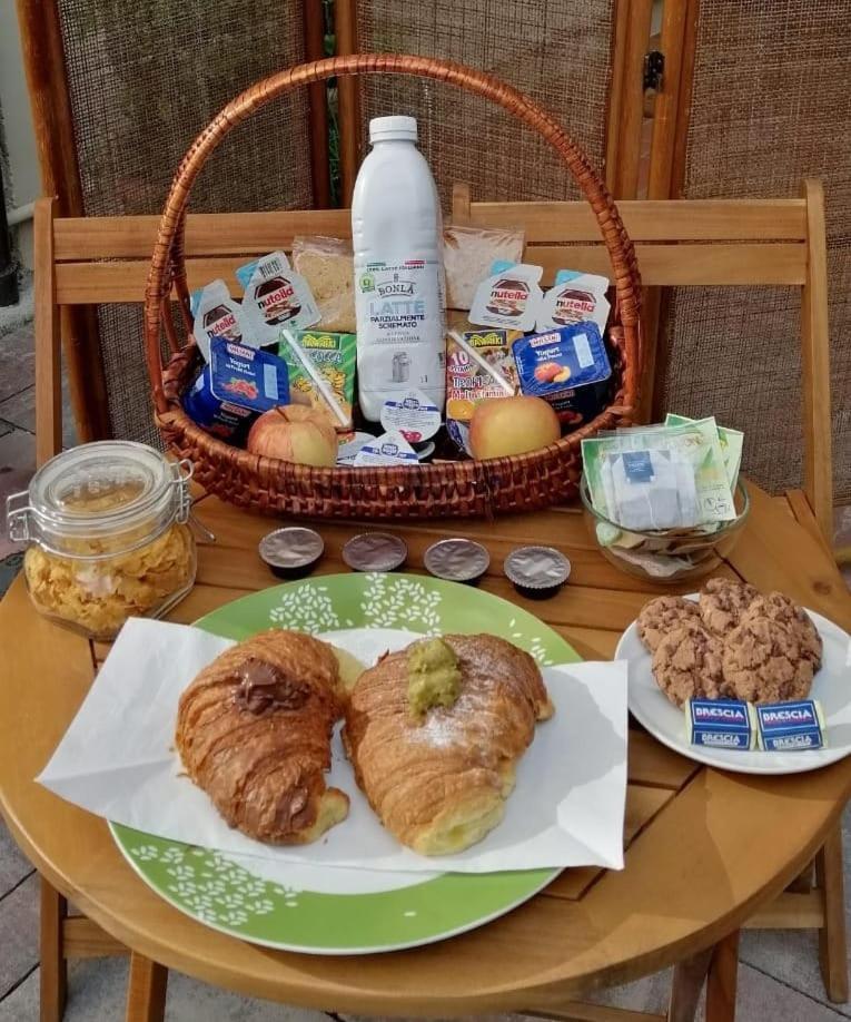 Colibri Bed & Breakfast Salò Екстериор снимка